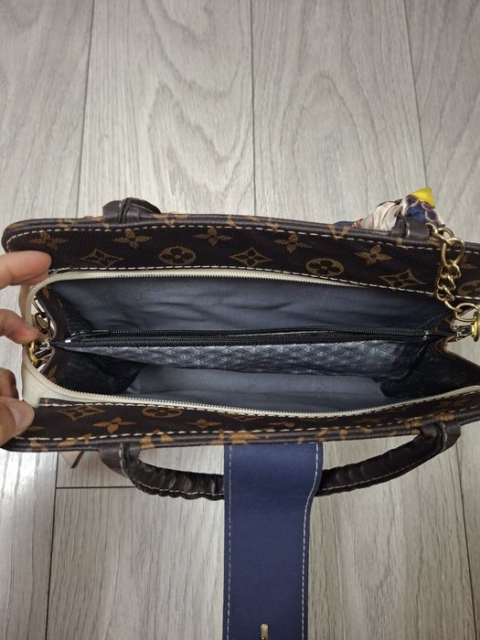 Geanta Louis Vuitton