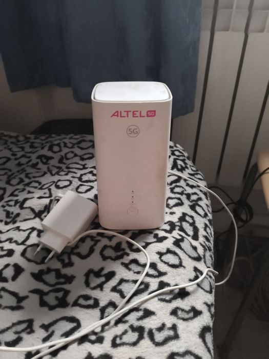 Продам роутер Алтел 5G