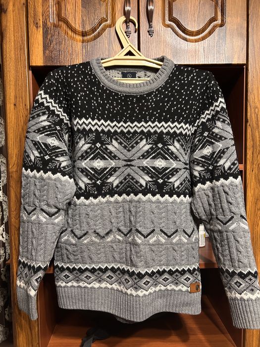 Мужская кофта свитер