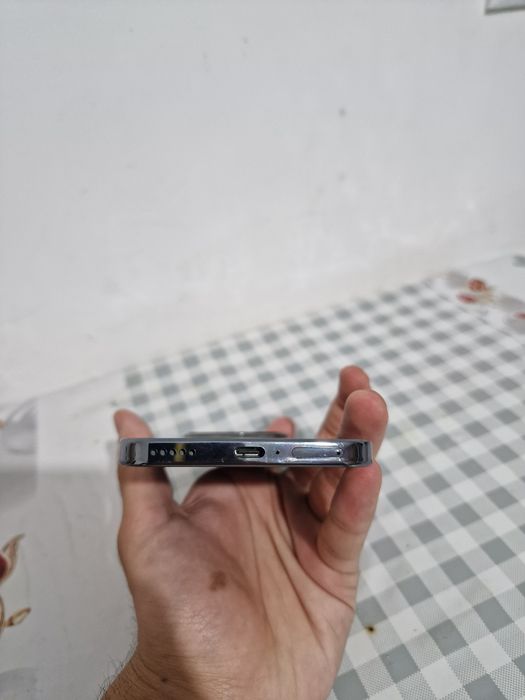 Honor x9d 12/256gb