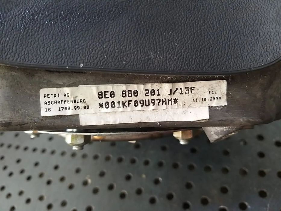 Airbag volan audi a4 b6 8e0880201j