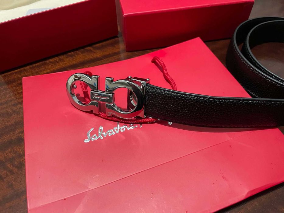 Curea Salvatore Ferragamo originala brand new in box