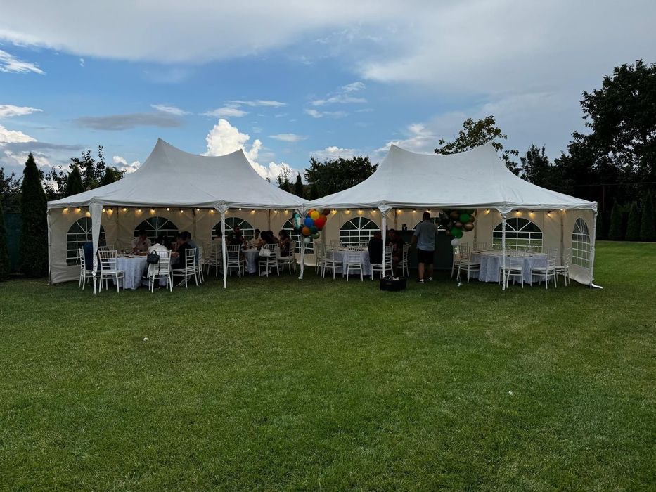 Corturi și logistică completă pentru evenimente de inchiriat (mese, scaune)