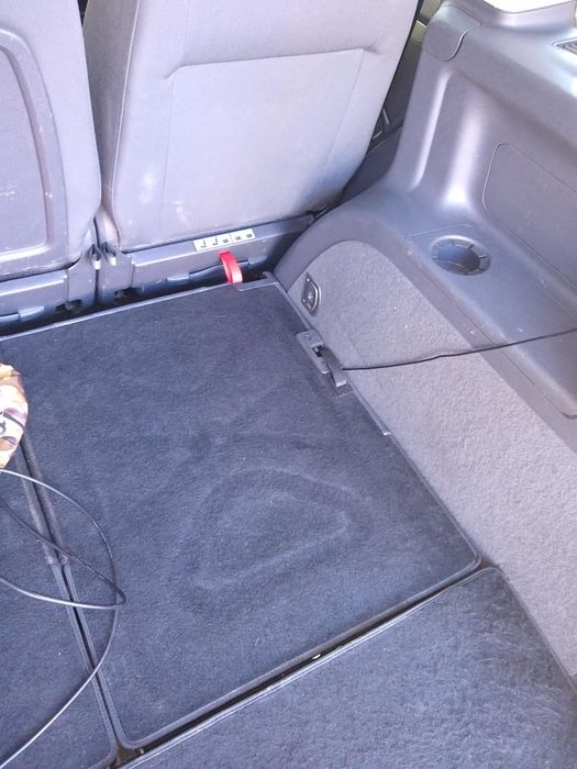 Volkswagen Touran 2011