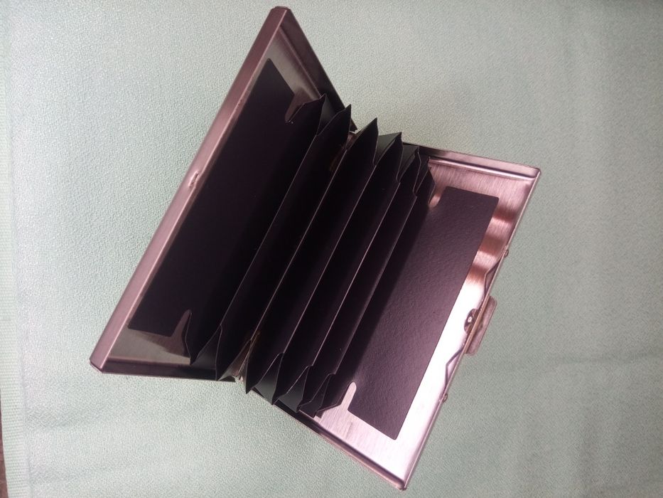 Държач за карти с масонски символи