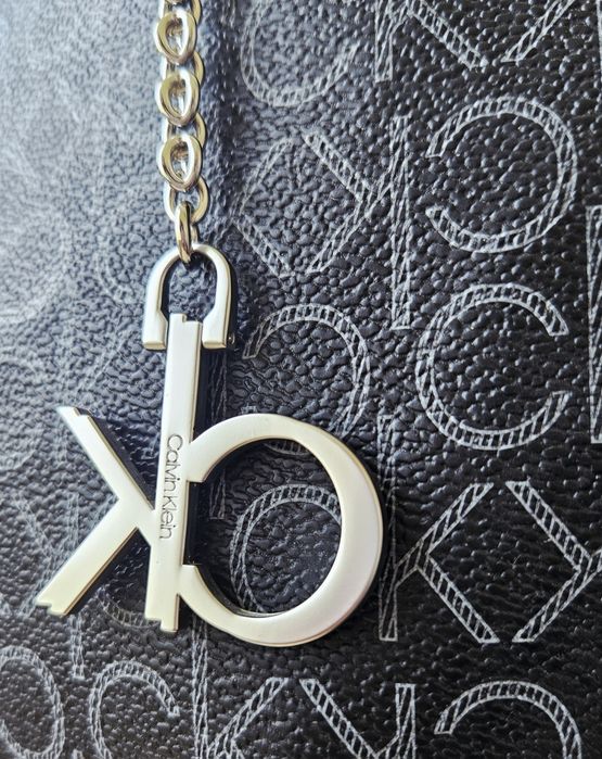 Дамска чанта Calvin Klein