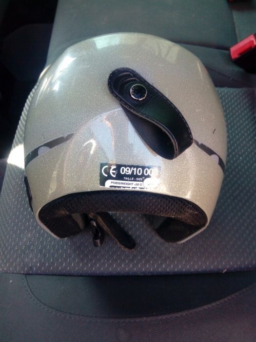 Каска за ски и сноуборд