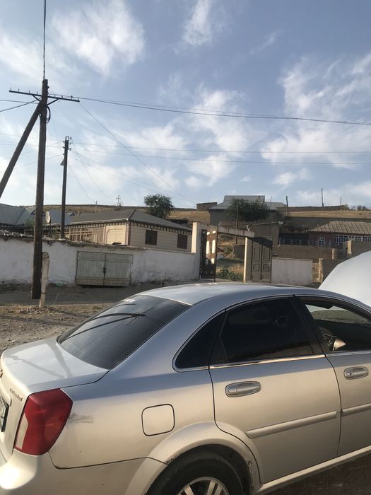 Laccetti 1.8 holati yaxshi kuzovda mayda chudasi bir narxini keliwamiz