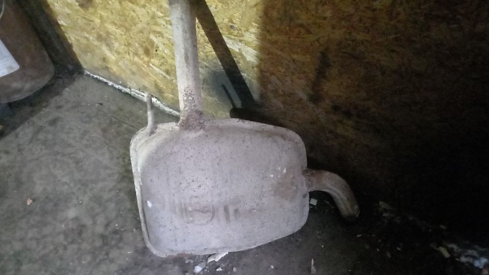 Продам глушак  на пассат б3