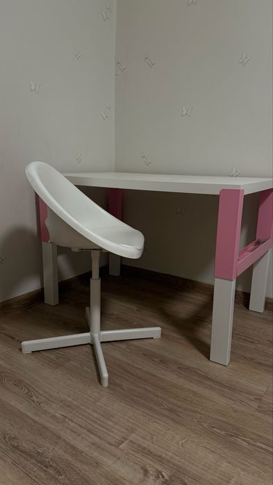 Растущий стол со стульчиком Икеа