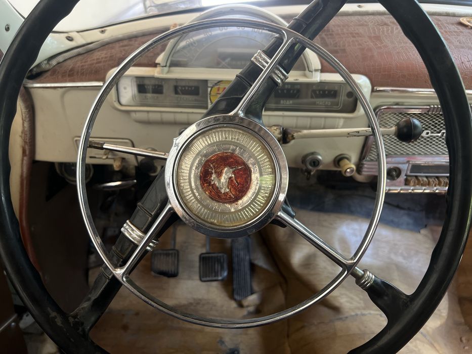 Автомобиль волга21