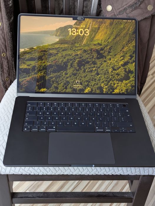 MacBook Air 15,3  M3 16/256 8CPU/10GPU -  97% батерия