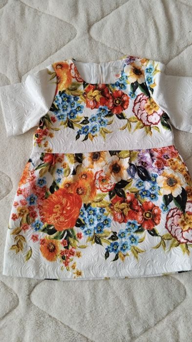 Маркови рокли за момиче на възраст  4г,5г,6г.