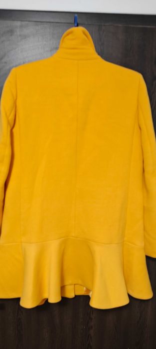 Жълто приказно палто Sfera