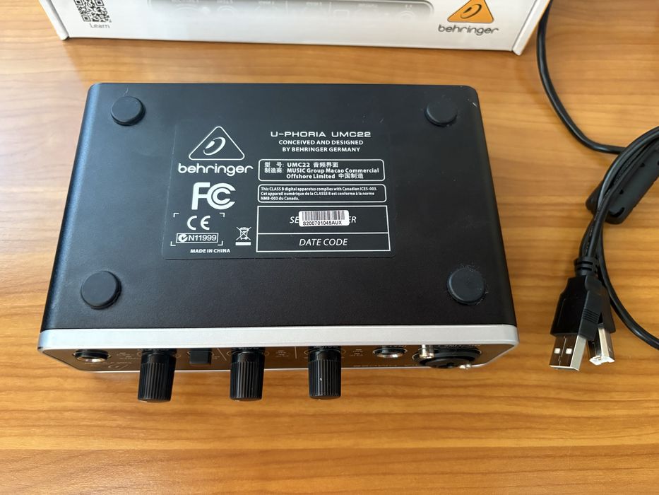 Interfață audio Behringer U-PHORIA UMC22