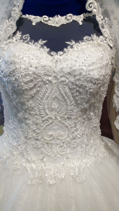 Свадебное новое платье