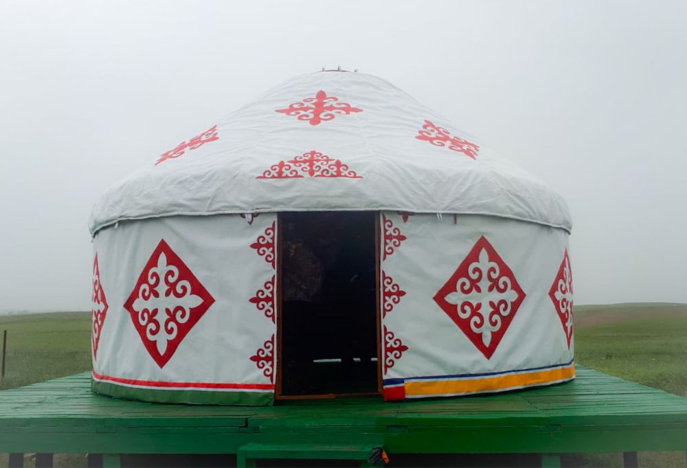 Қазақ үй жасау шеберханасы