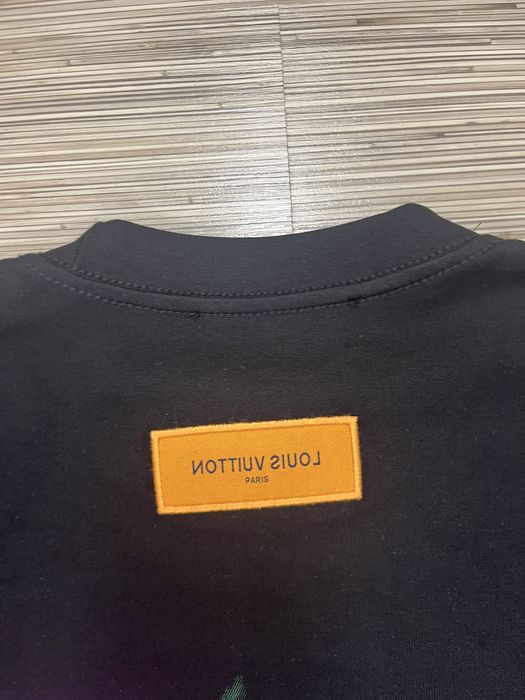 Compleu barbati Louis Vuitton marimea XL nou cu eticheta