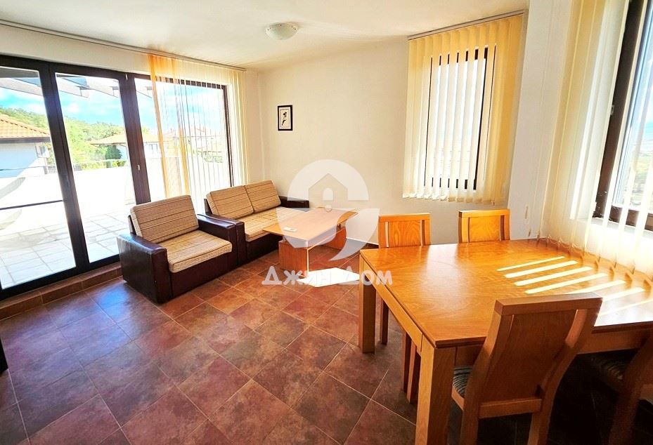 Продава се Двустаен апартамент в с. Кошарица, Област Бургас - 71 кв.м за 478 €/кв.м - Снимка #2