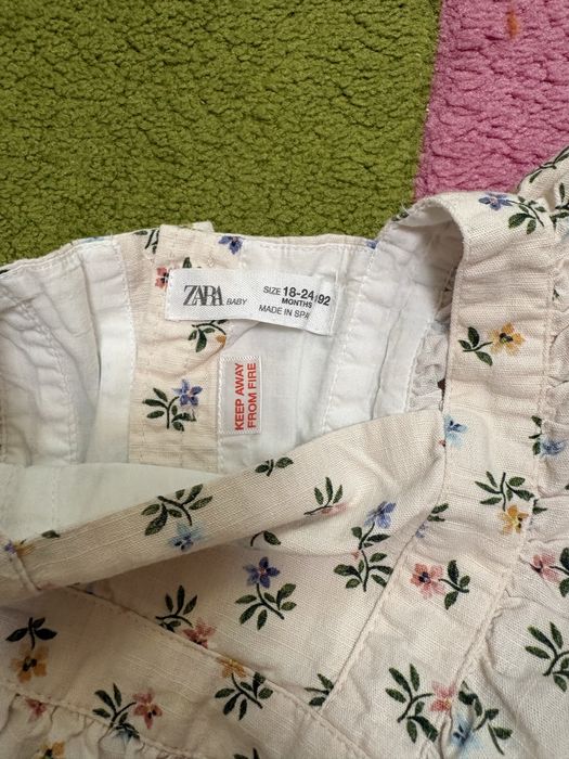 Rochita Zara, 18-24 luni, marimea 92