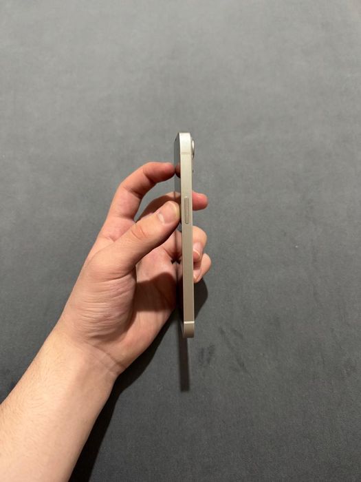 iPhone 13 128гб АКБ в отличном состоянии