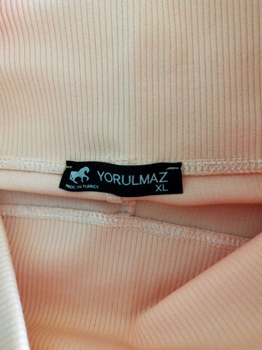 Дамски клин над коляното