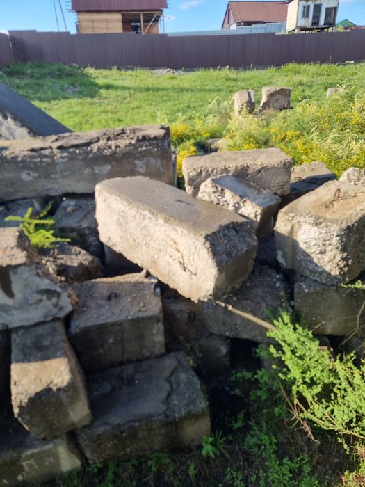 Продам бетонные блоки б/у