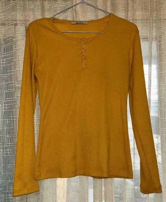 Рубашки летние и весенние