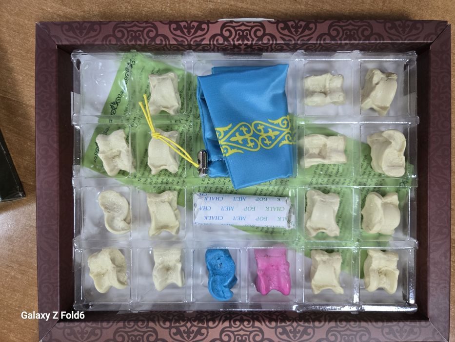 Асыки пластиковые