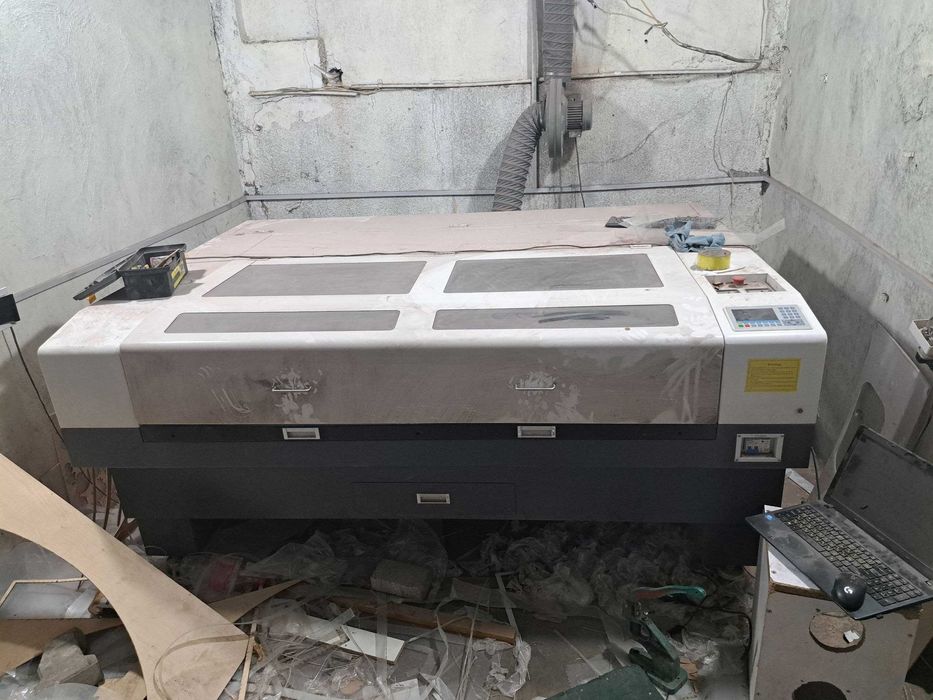 лазерный станок 1600х1000