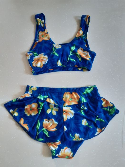 Продам купальник