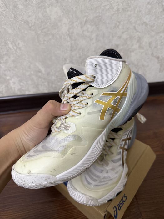 Продам Asics metarise в отличном состоянии