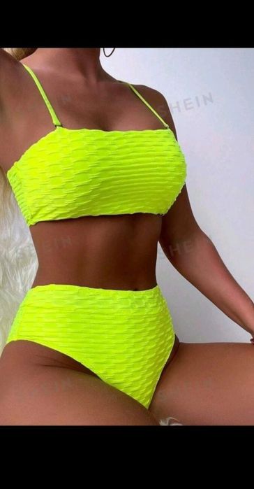 Set costum de baie si tricou L