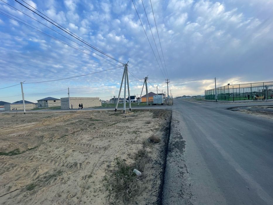 Земельный участок Зарослый