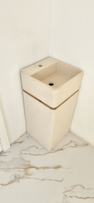 Раковина декоративная