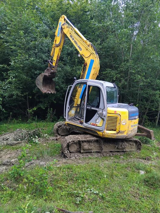 Închiriez excavator  Buldoexcavator