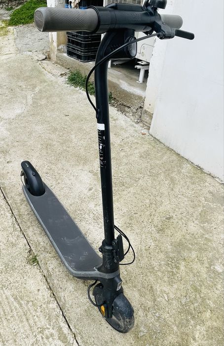 Тротинетката се продава защото не си използва и е в отлично състояние