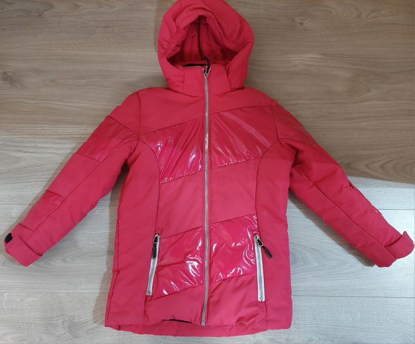 Geaca Ellesse 8-9 ani