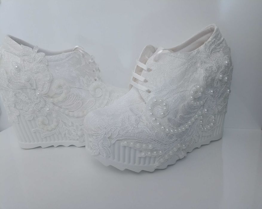 Официални обувки на платформа