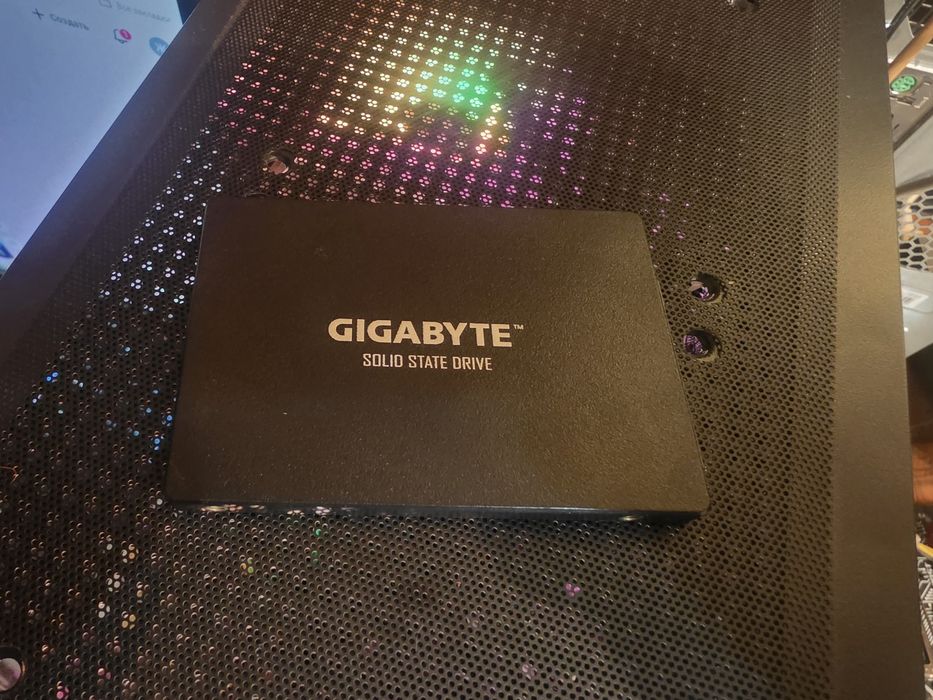 Продам ssd 120 гигабайт