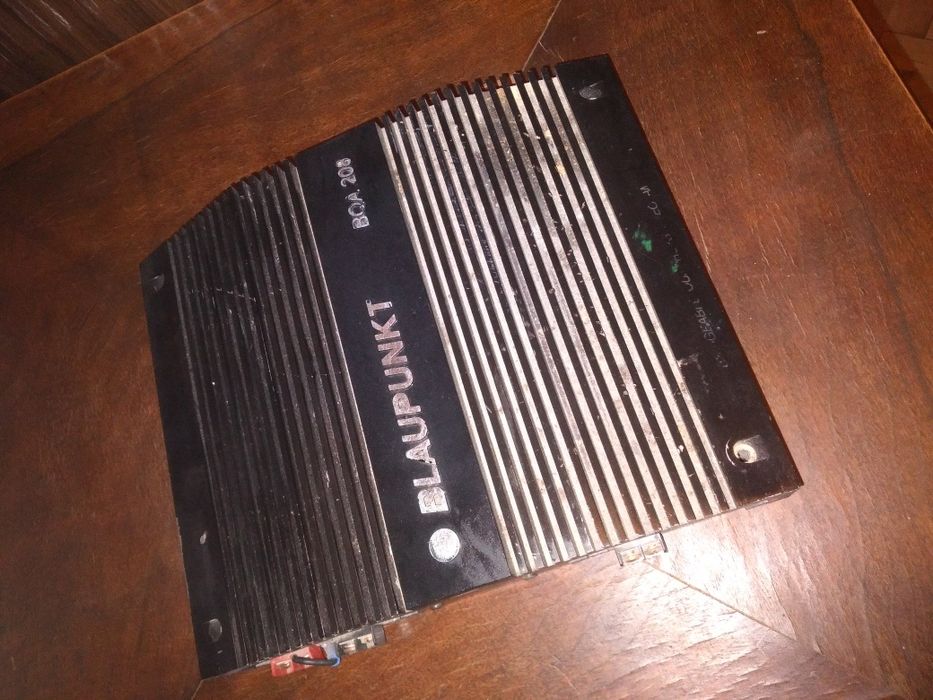Aplificator blaupunkt 200w