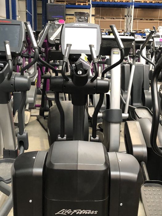 Banda de alergare profesionala Life fitness