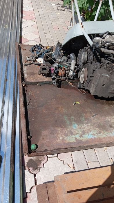 Продам ворота 175 на 175 2 штуки