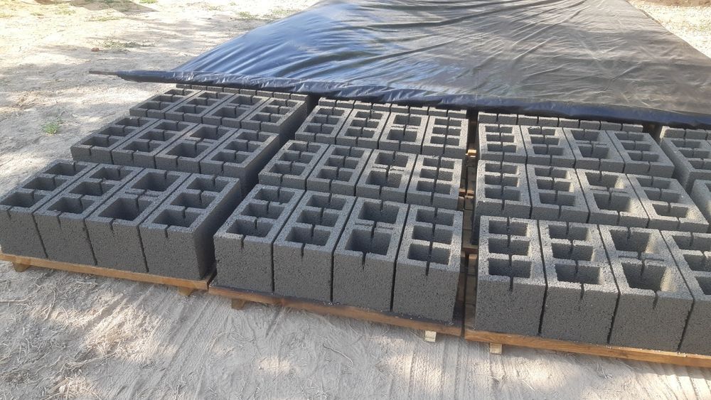 Shlakablok ishlabchiqozish stanogi