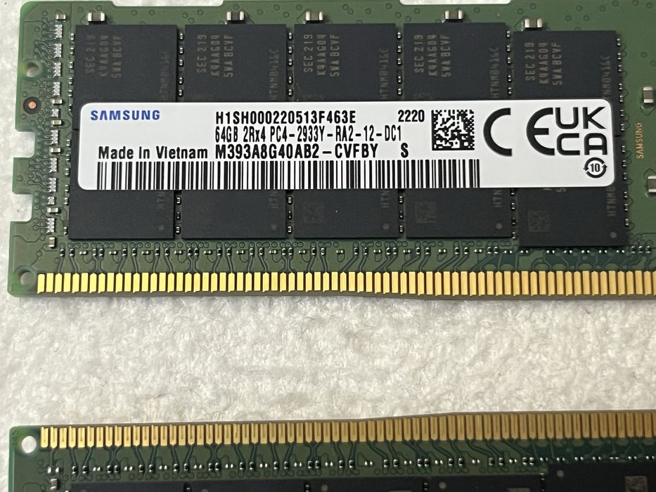 Серверная оперативная память Samsung