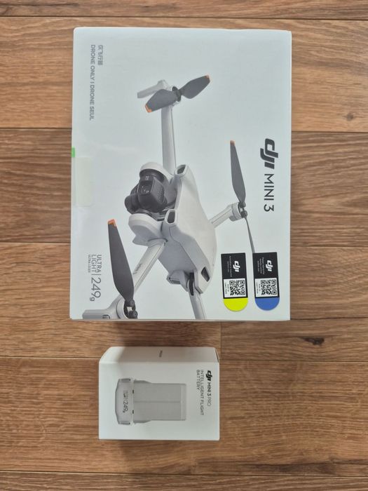 Дрон Drone DJI Mini 3 (fly more combo)