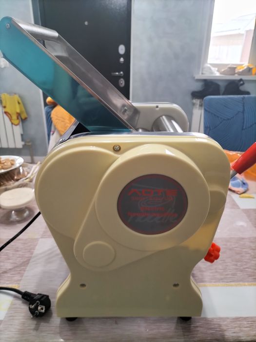 Тестораскатка, лапшарезка