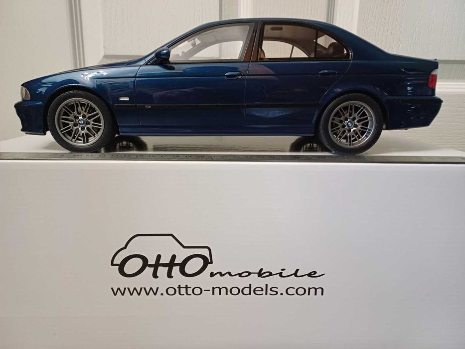 BMW e39 M5 1/12 OttOmobile