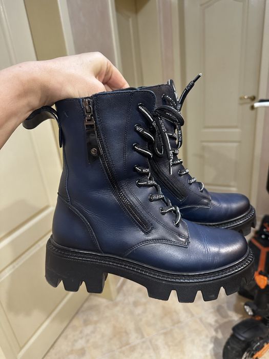 Дамски тъмно сини боти от естествена кожа 38 номер