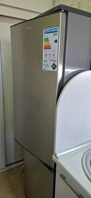 Холодильник Artel  Б/У